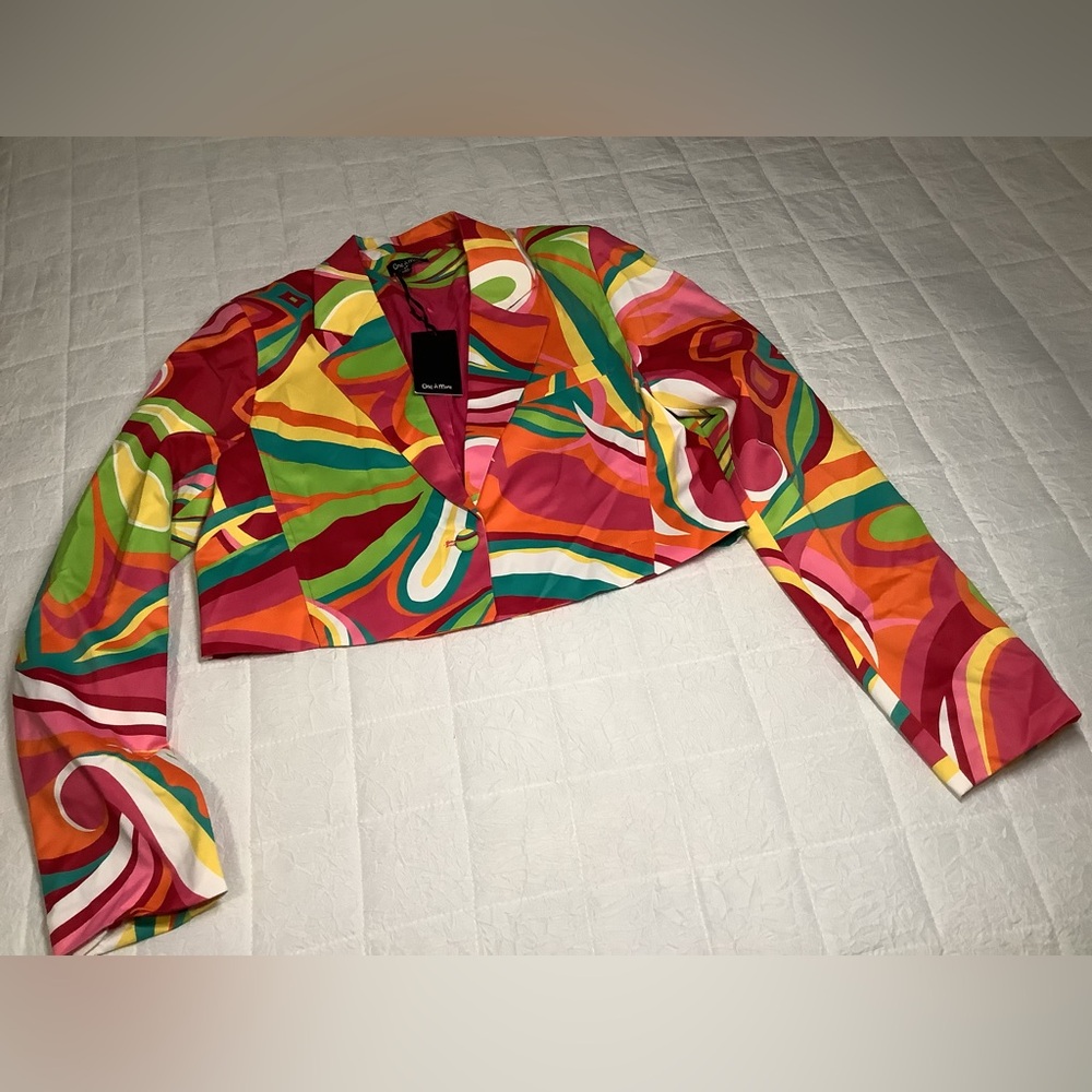 ONE N MORE Abstract Crop Multicolor Blazer new Size M